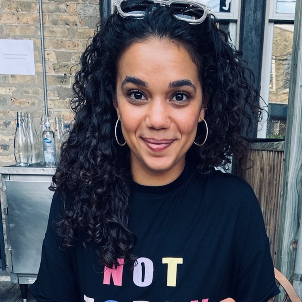 Meet your Posher, Yasmine